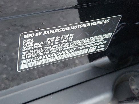 Used 2024 BMW i5 eDrive40i w/ Convenience Package image 26