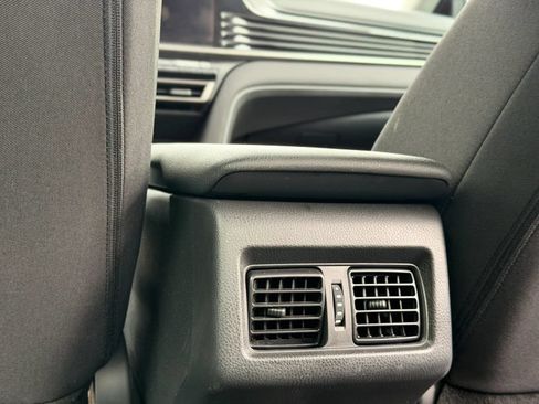 Used 2025 Toyota Camry LE FWD image 20