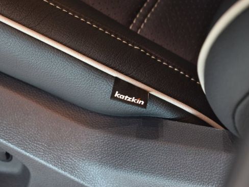 New 2025 Ford Ranger XLT w/ Equipment Group 301A High image 12