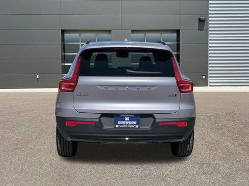 New 2026 Volvo XC40 B5 Plus w/ Climate Package AWD/4WD image 6