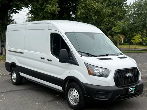 Used 2023 Ford Transit 150 Medium Roof AWD image 8