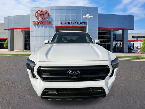 New 2026 Toyota Tacoma SR5 image 3
