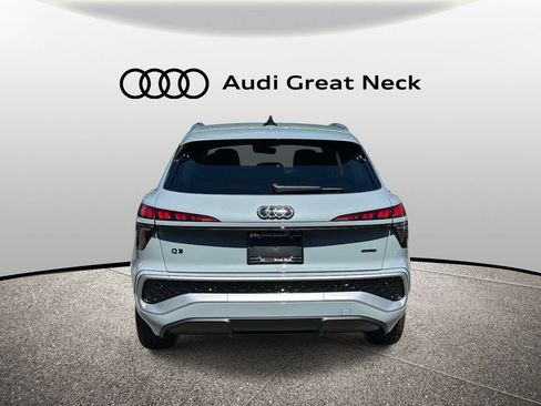 New 2026 Audi Q3 quattro 2.0T AWD/4WD image 23