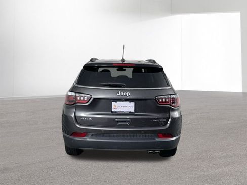 Used 2021 Jeep Compass Limited image 15