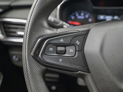 Used 2023 Chevrolet TrailBlazer LT image 21