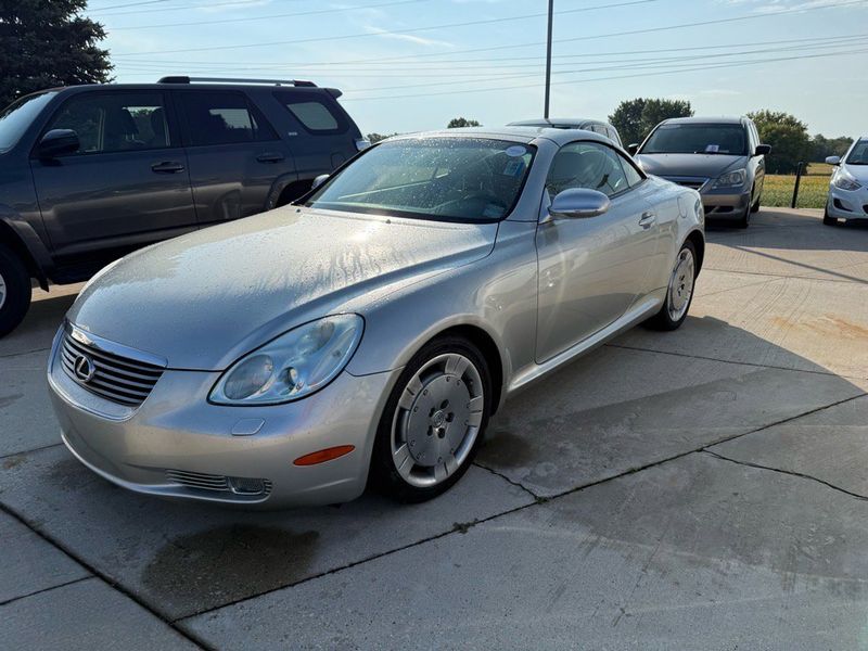 Used 2002 Lexus SC 430 Convertible image 1