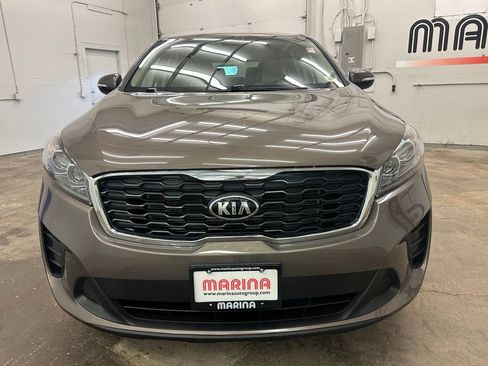 Used 2019 Kia Sorento AWD image 10