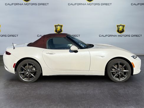Used 2018 MAZDA MX-5 Miata Grand Touring image 6
