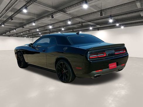 Used 2023 Dodge Challenger SRT Hellcat w/ Driver Convenience Group RWD image 14
