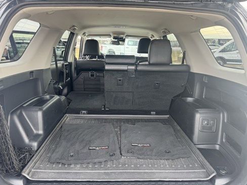 Used 2024 Toyota 4Runner TRD Off-Road Premium image 31
