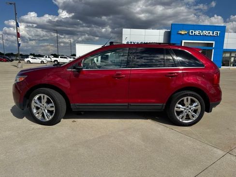 Used 2013 Ford Edge Limited AWD/4WD image 3