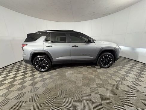 Used 2025 Chevrolet Equinox RS w/ LPO, Floor Liner Package image 5