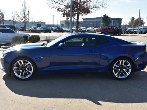 Used 2023 Chevrolet Camaro LT w/ RS Package image 9