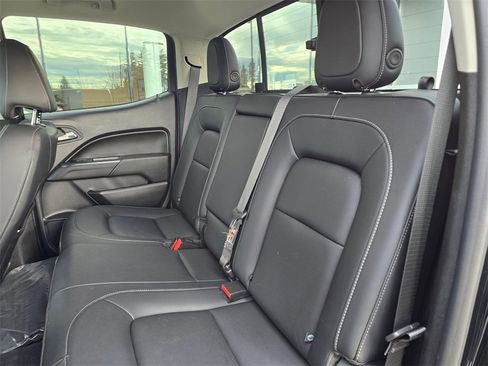 Used 2021 Chevrolet Colorado ZR2 image 17