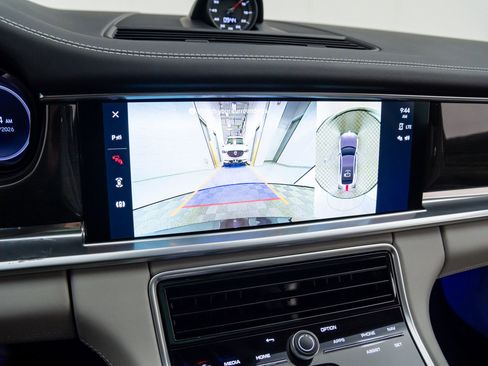 Certified 2023 Porsche Panamera GTS image 30