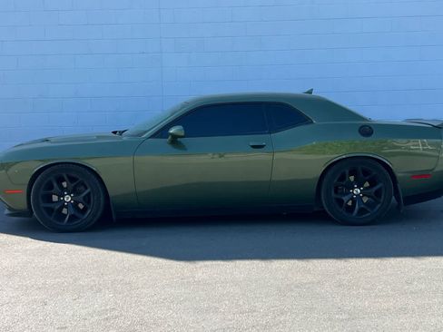 Used 2018 Dodge Challenger SXT Plus image 6