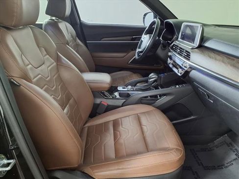 Used 2022 Kia Telluride SX w/ SX Prestige Package image 9
