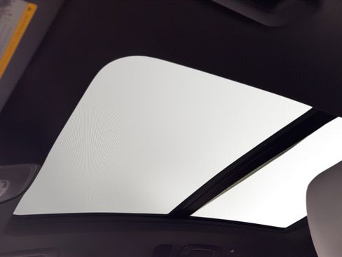 Used 2022 Audi SQ5 Prestige AWD/4WD image 18