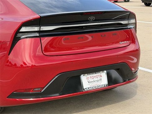 New 2026 Toyota Prius Plug-In Hybrid image 6