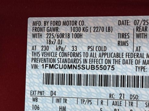 New 2025 Ford Escape ST-Line w/ Tech Pack #1 image 31