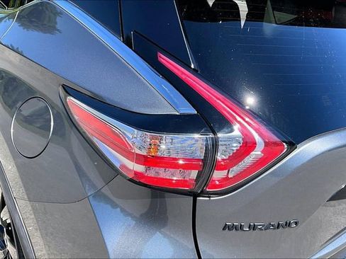 Used 2018 Nissan Murano SL w/ Midnight Edition Package FWD image 22