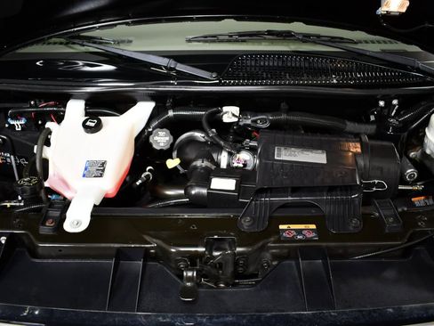 Used 2013 GMC Savana 1500 AWD image 74