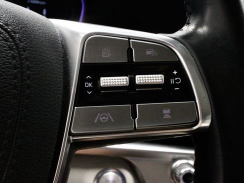 Used 2024 Kia Telluride EX w/ EX Captain's Chair Package FWD image 30