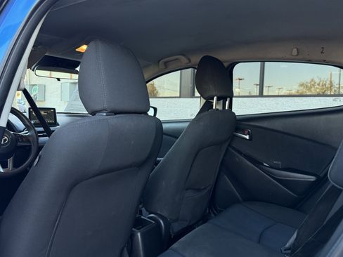 Used 2017 Toyota Yaris iA image 18