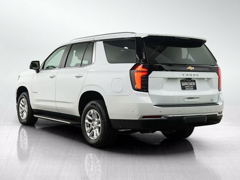 Used 2025 Chevrolet Tahoe LT AWD/4WD image 3