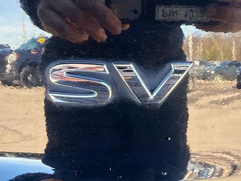 Used 2023 Nissan Rogue SV image 13