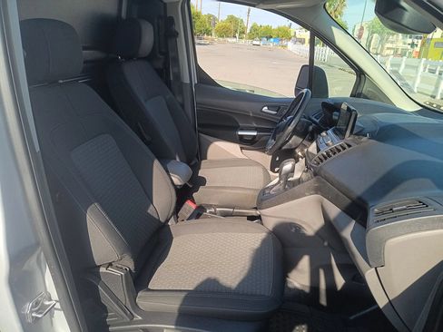 Used 2019 Ford Transit Connect XLT FWD image 15