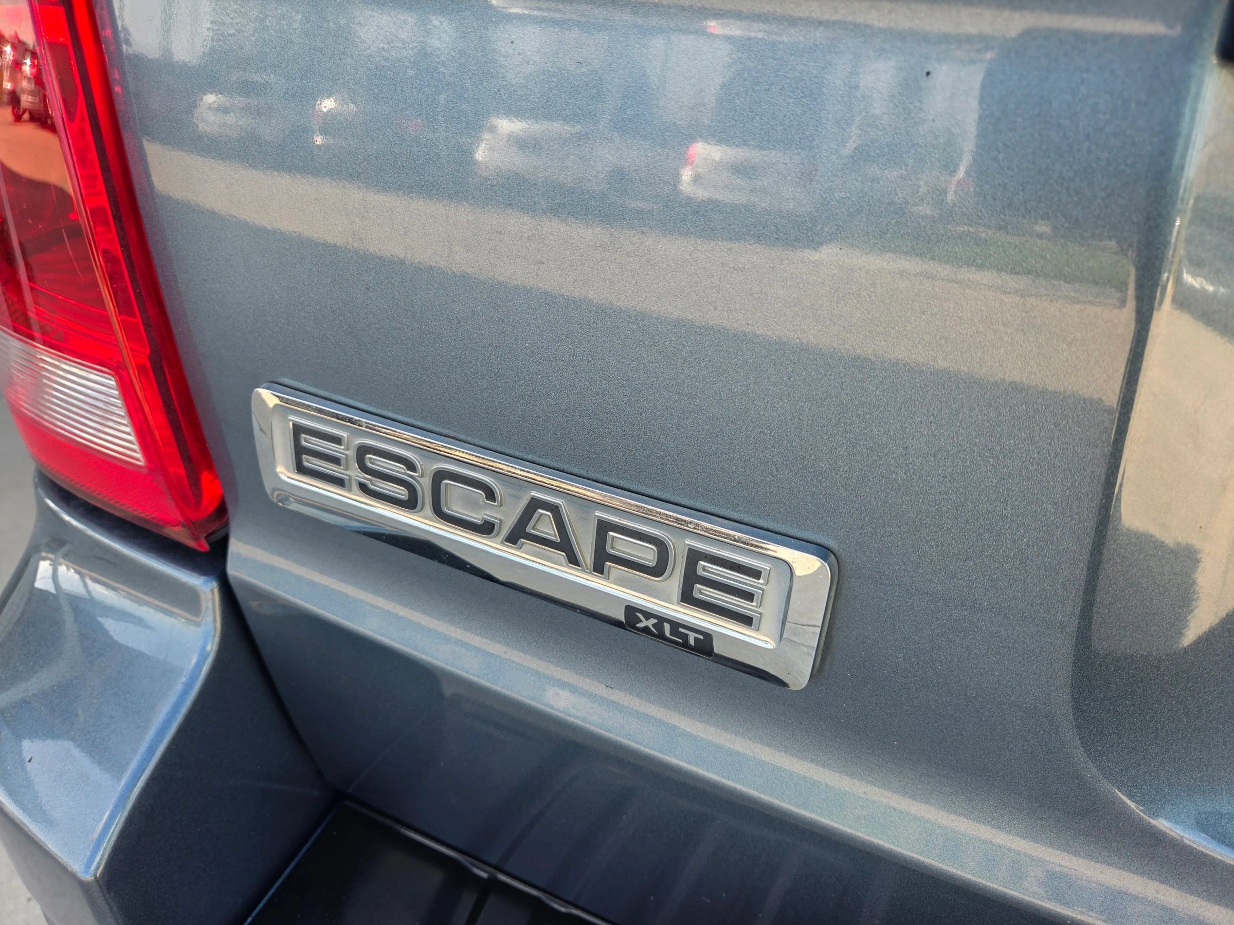 Used 2011 Ford Escape XLT w/ 202A Rapid Spec Order Code FWD image 21