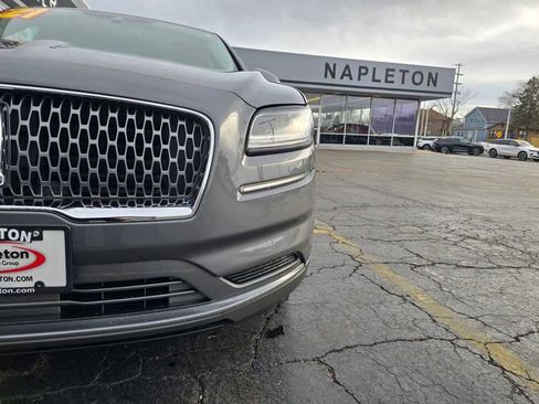 Used 2021 Lincoln Nautilus Reserve w/ Monochromatic Package image 3