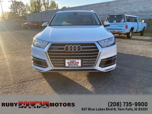 Used 2018 Audi Q7 3.0T Premium Plus AWD/4WD image 2