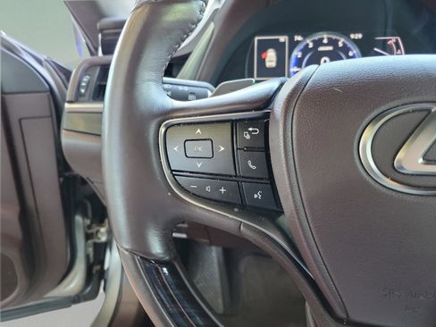 Used 2020 Lexus ES 350 w/ Premium Package FWD image 16