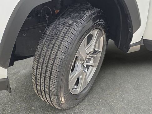 Certified 2024 Toyota RAV4 XLE image 28