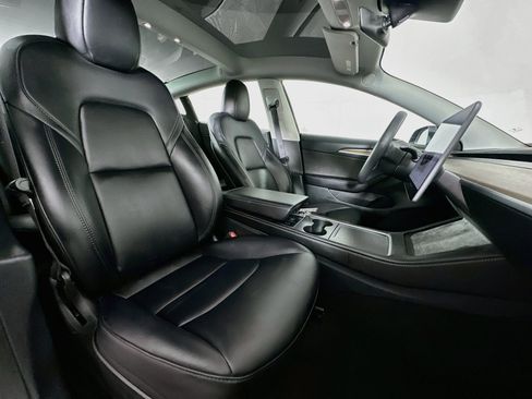 Used 2023 Tesla Model 3 Standard Range RWD image 29