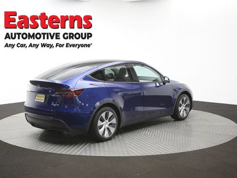 Used 2023 Tesla Model Y Long Range AWD/4WD image 37