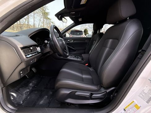 Used 2024 Honda Civic Sport image 13