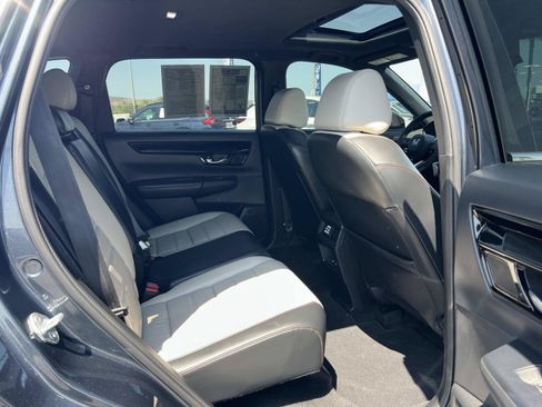 Used 2024 Honda CR-V Sport Touring image 33