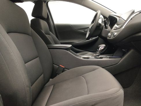 Used 2021 Chevrolet Malibu LT FWD image 21
