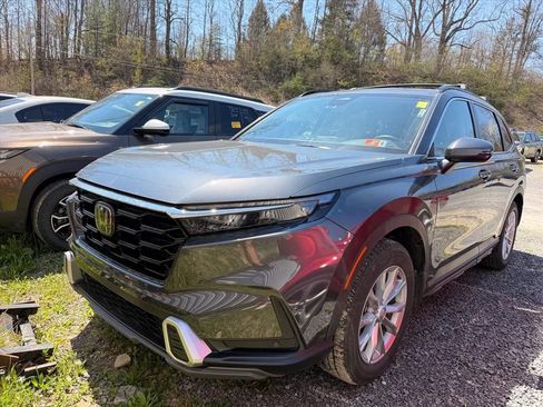 Used 2025 Honda CR-V EX-L image 2