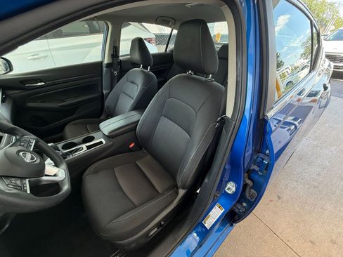 Used 2025 Nissan Altima 2.5 SV FWD image 36
