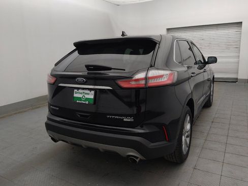 Used 2019 Ford Edge Titanium w/ Cold Weather Package AWD/4WD image 9