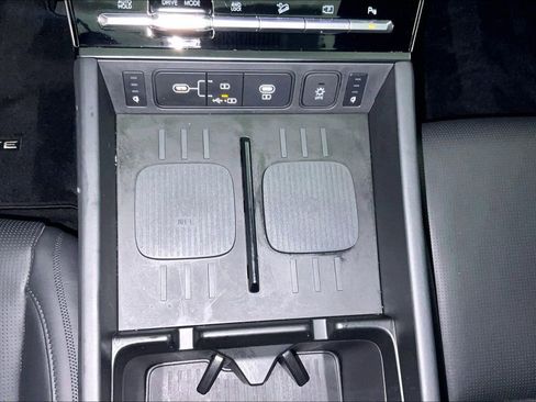 Used 2025 Hyundai Santa Fe Calligraphy AWD/4WD image 34