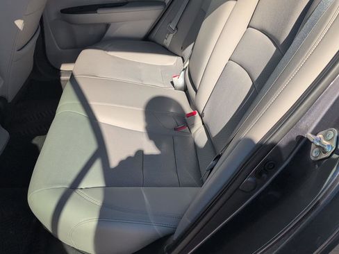 Used 2016 Honda Accord EX-L image 8