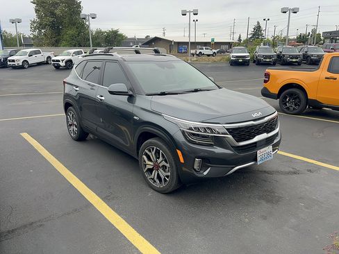 Used 2023 Kia Seltos SX w/ SX Sunroof Package AWD/4WD image 1