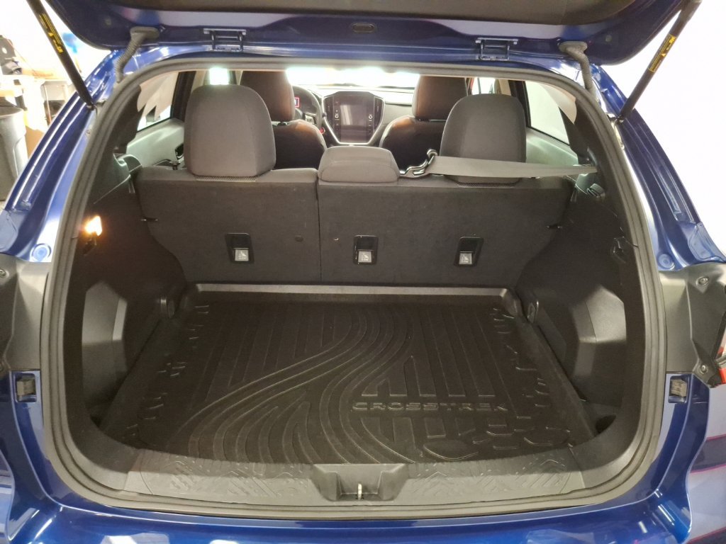 Used 2024 Subaru Crosstrek 2.0i Premium AWD/4WD image 11