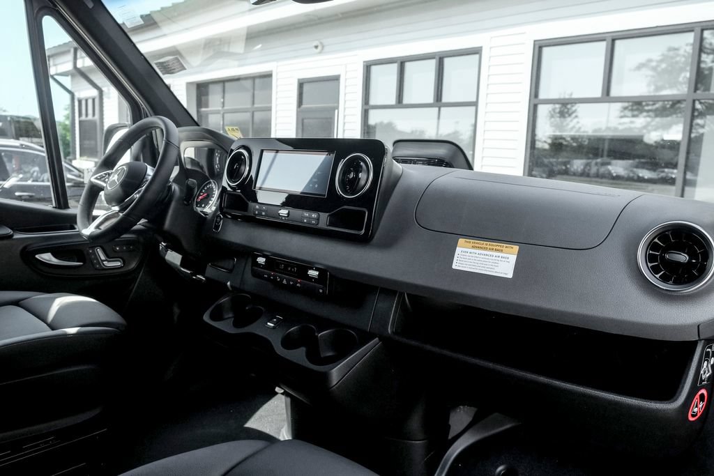 New 2026 Mercedes-Benz Sprinter 2500 image 22