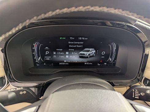 Used 2023 INFINITI QX60 Sensory w/ Cargo Package image 25